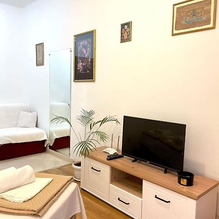 Apartment Kralj Kotor Bagian luar foto