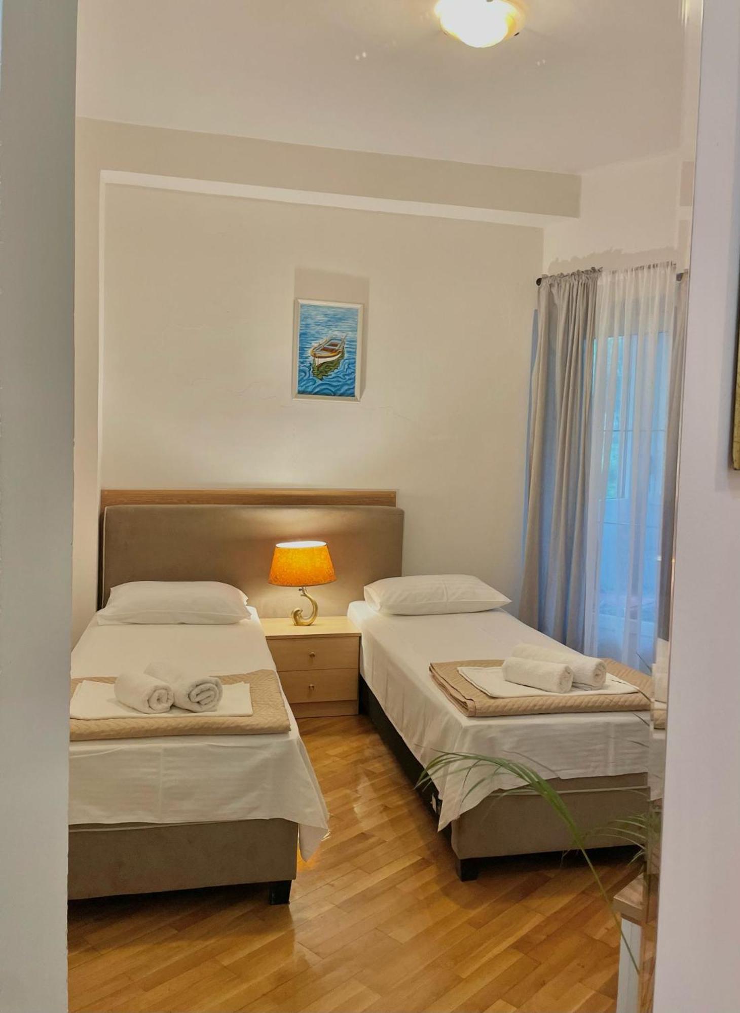 Apartment Kralj Kotor Bagian luar foto